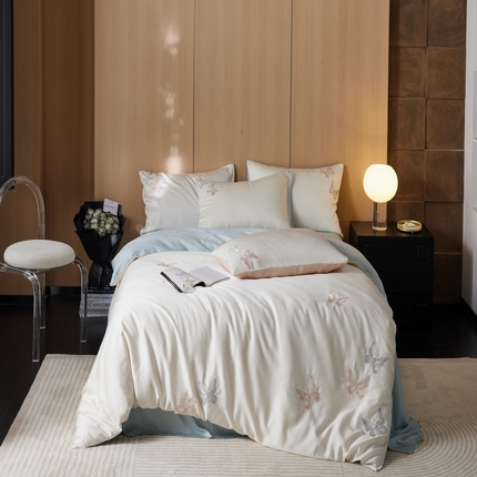 91家纺网 家纺一手货源 找家纺 简纯主义 2025新款 庄周梦蝶天丝四件套 梦蝶蓝