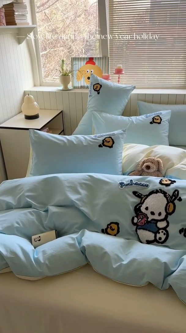 91家纺网 家纺一手货源 找家纺 金爱家 2025新款全棉毛巾绣四件套 毛巾绣-蓝蓝帕哈狗