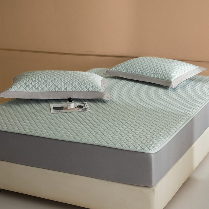 91家纺网 家纺一手货源 找家纺 由有2025新款60S长绒棉绗缝大豆夹棉床垫床褥床笠 平铺-海盐绿