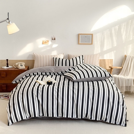 91家纺网 家纺一手货源 找家纺 天一阁 2025新款40支133*72全棉纯棉简约时尚四件套 条纹黑