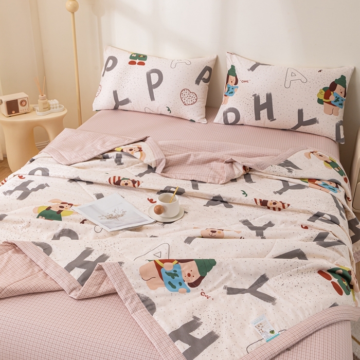 91家纺网 家纺一手货源 找家纺 鑫棉坊 【又降价啦】2025新款全棉A类印花纯棉花夏被可机洗空调被 蒙奇奇-米