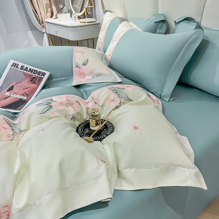 91家纺网 家纺一手货源 找家纺 宅家居 2025轻奢法式小香风双面纯棉刺绣拼接款长绒棉四件套-樱花恋 松石绿