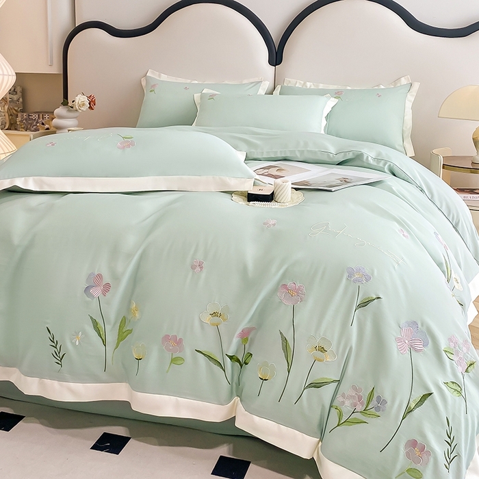 91家纺网 家纺一手货源 找家纺 狂想家 2025亲肤棉重工刺绣系列四件套-花海 花海苹果绿
