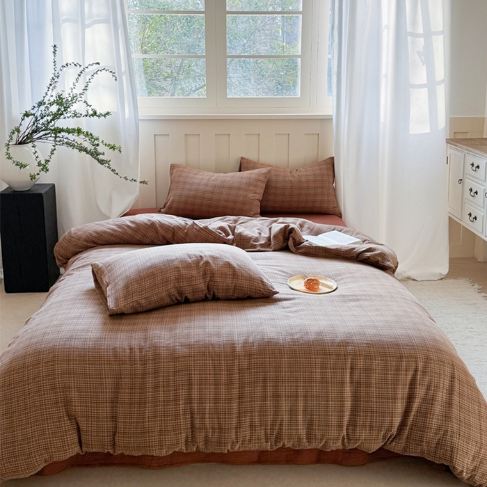 91家纺网 家纺一手货源 找家纺 萝莉家纺 2025新款复古全棉A类色织双层纱皱皱纱格子四件套 浮生深咖