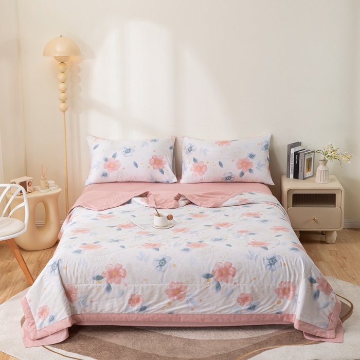 91家纺网 家纺一手货源 找家纺 鑫棉坊 2025新款A类全棉印花大豆纤维空调被大豆被 半夏清风-粉