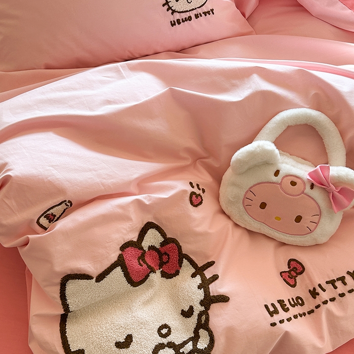 91家纺网 家纺一手货源 找家纺 金爱家 2025新款全棉毛巾绣四件套 毛巾绣-甜粉kt