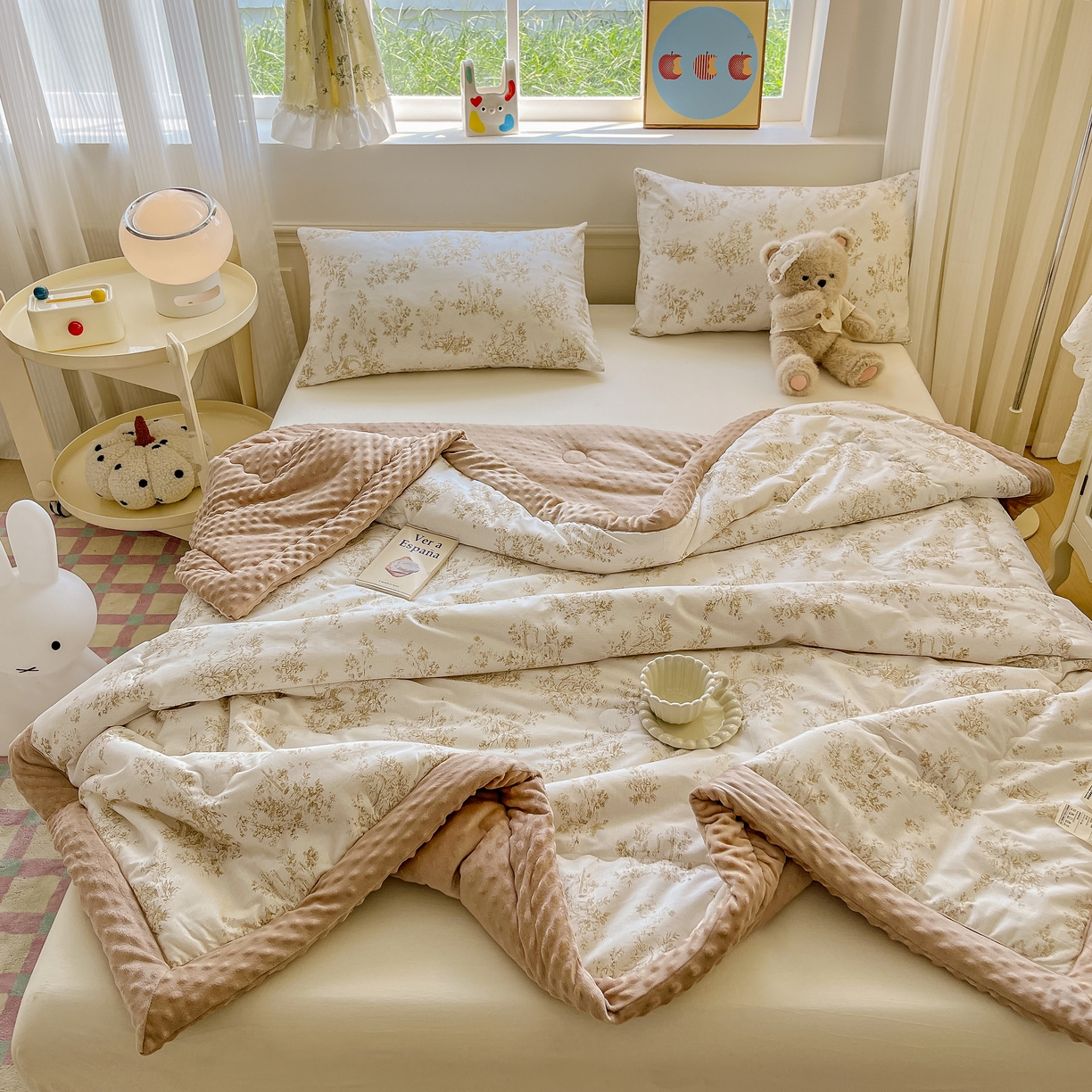 91家纺网 家纺一手货源 找家纺 梦依依 2025新款40支全棉豆豆被大豆被夏被春秋被子被芯 加微信送买家秀 泼墨奶油