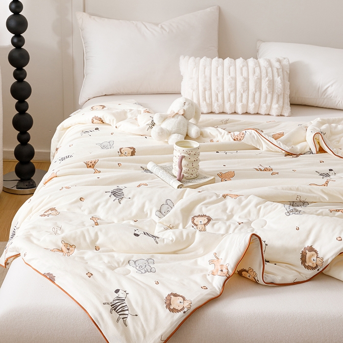 91家纺网 家纺一手货源 找家纺 优被业 2025新款A类牛奶丝针织棉夏被20%大豆(四周踩棉)软糯夏凉被空调被 狮子王国