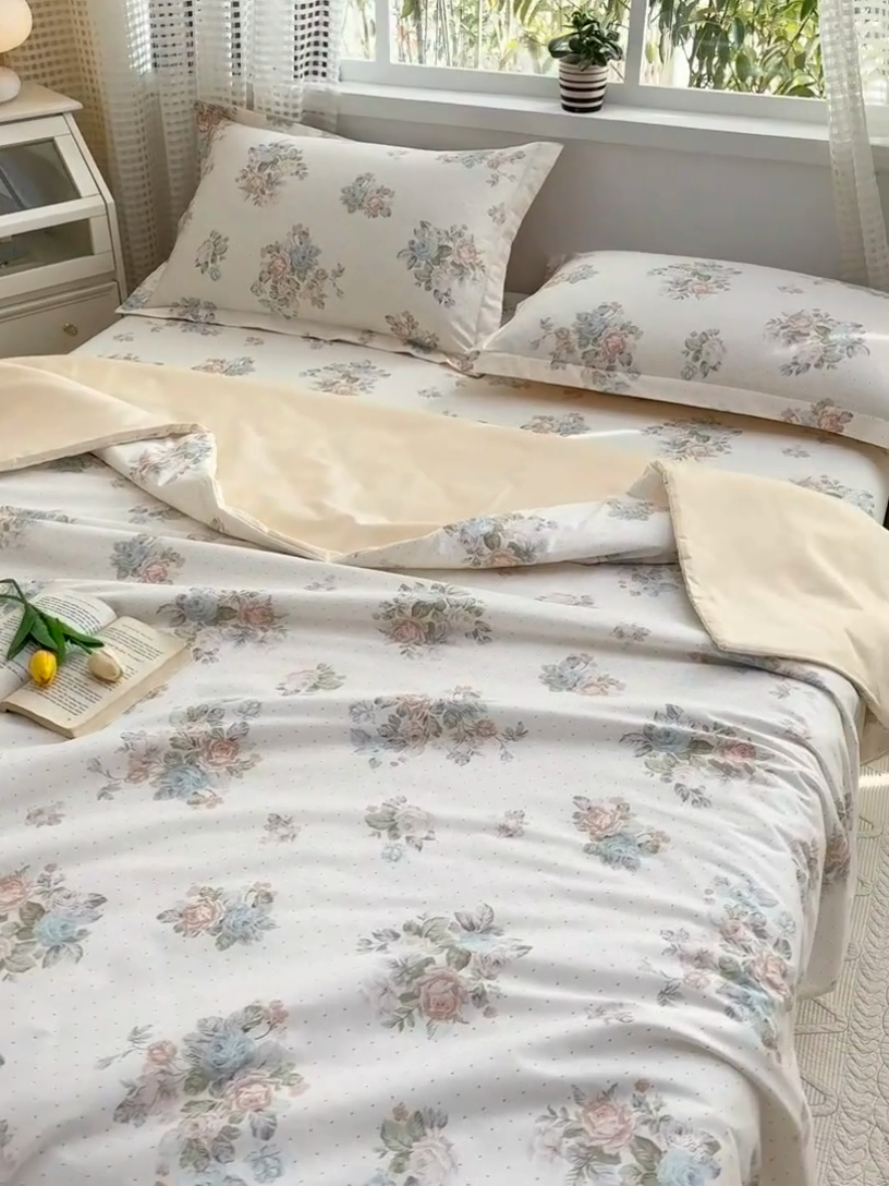 91家纺网 家纺一手货源 找家纺 元元被芯 2025新款40支13372全棉印花夏被四件套 花舞