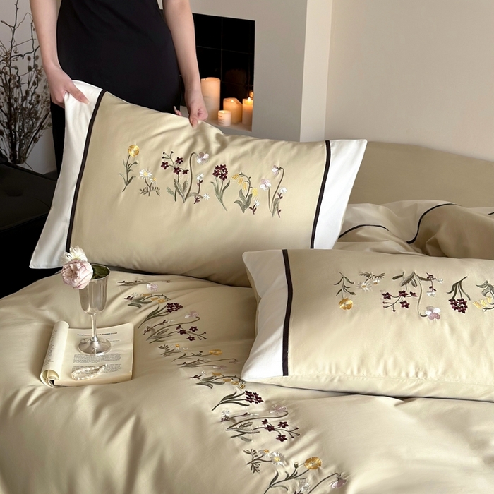 91家纺网 家纺一手货源 找家纺  鹿班家居 2025春夏款100S长绒棉刺绣四件套-山花秋色【标准会员-20元】 山花秋色-柠檬色