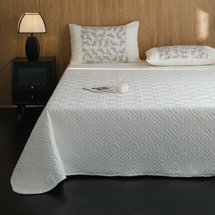 91家纺网 家纺一手货源 找家纺 布可家纺 2025新款A类法式清新褶皱印花四件套 椿山恋