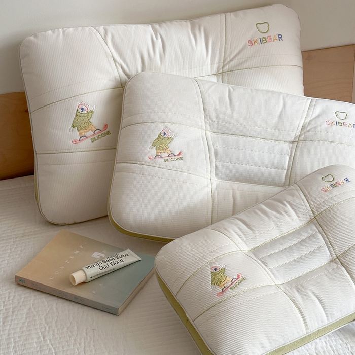 91家纺网 家纺一手货源 找家纺 （总）伟邦2025新款亲子滑板狗决明子枕枕头枕芯