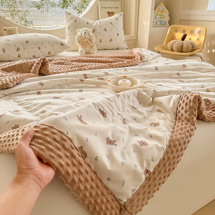 91家纺网 家纺一手货源 找家纺 梦依依 2025新款40支全棉豆豆被大豆被夏被春秋被子被芯 加微信送买家秀 小呆熊