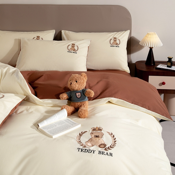 91家纺网 家纺一手货源 找家纺 （总）澳梵家居2025新款A类全棉水洗棉刺绣四件套-泰迪小熊