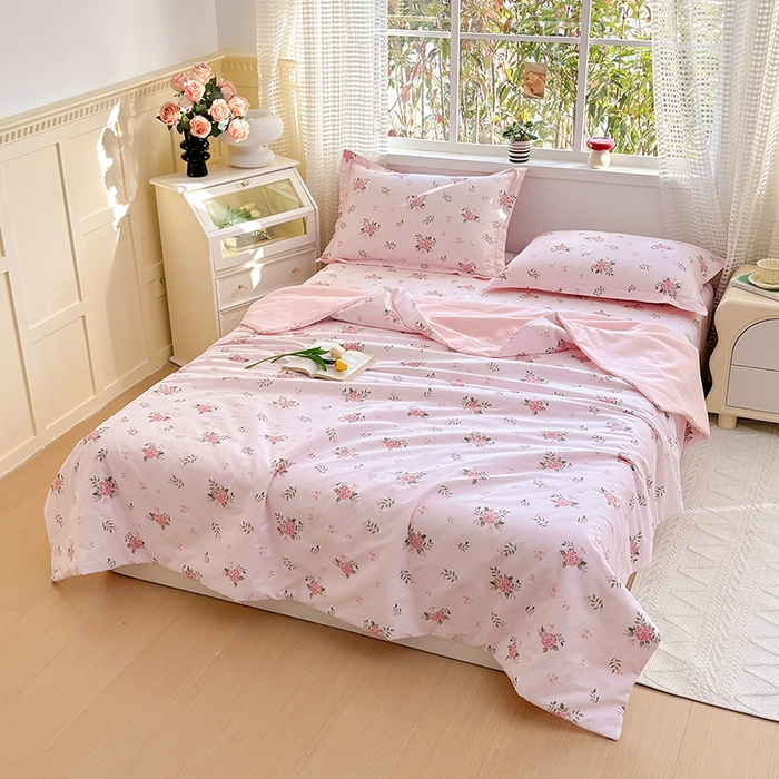 91家纺网 家纺一手货源 找家纺 2025新款40支13372全棉印花夏被 诗雨