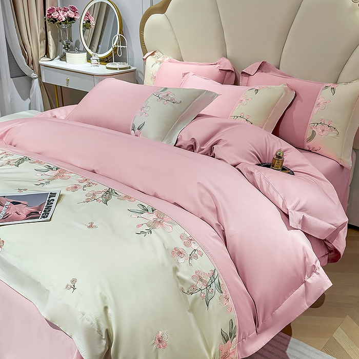 91家纺网 家纺一手货源 找家纺 宅家居 2025轻奢法式小香风双面纯棉刺绣拼接款长绒棉四件套-樱花恋 樱花粉