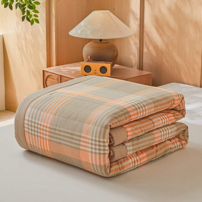 91家纺网 家纺一手货源 找家纺 猎鹿人家纺2025新款A类无印风水洗棉新疆棉花夏被 夏日芳华-橙