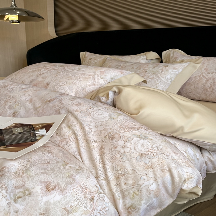 91家纺网 家纺一手货源 找家纺 2025春夏新款简奢款嵌绳莱赛尔数码印花四件套单夏被床笠床单款 春旭恋曲