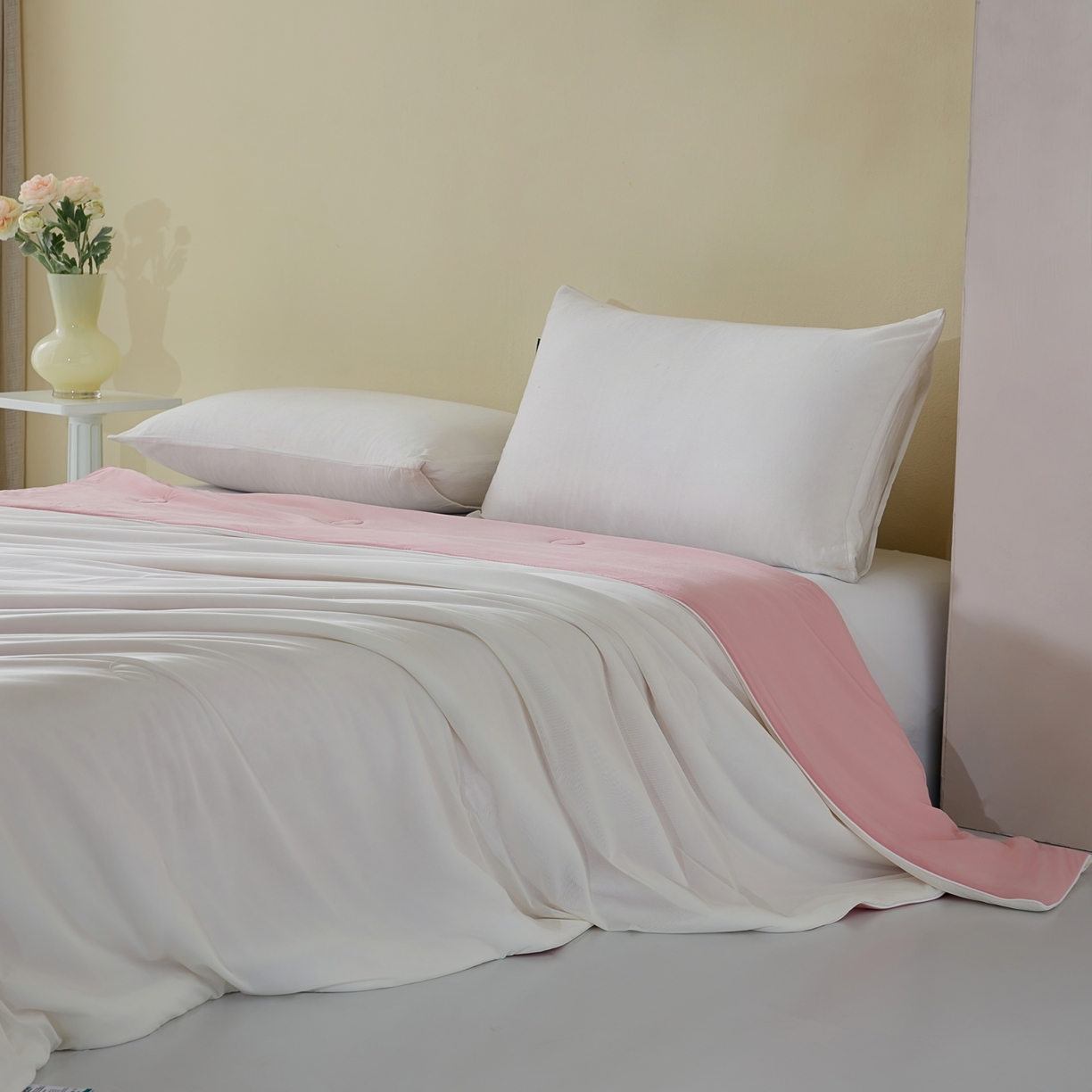 91家纺网 家纺一手货源 找家纺 梦恬佳 2025新款A类凉感丝夏凉被 樱桃粉