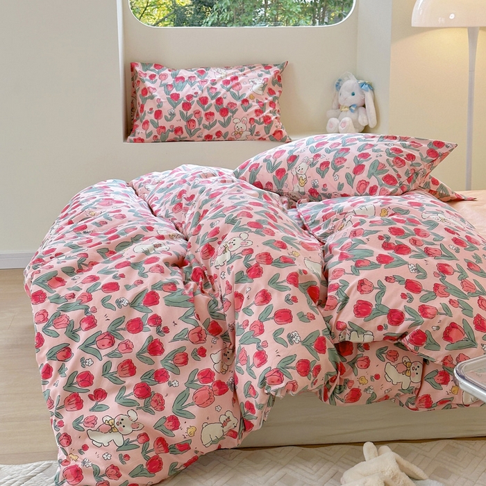 91家纺网 家纺一手货源 找家纺 2025春夏新款全棉小清新卡通碎花学生季三件套四件套 月野