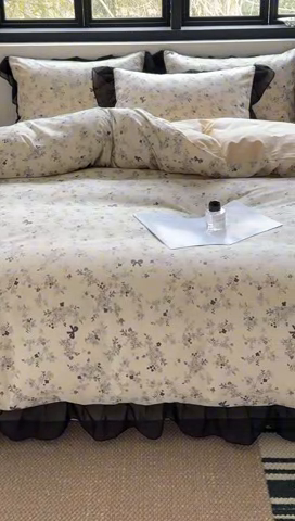 91家纺网 家纺一手货源 找家纺 （总）宅家居 2025新款爆款轻法式赫本风复古印花13372纯棉四件套韩式黑色花边40支全棉三件套