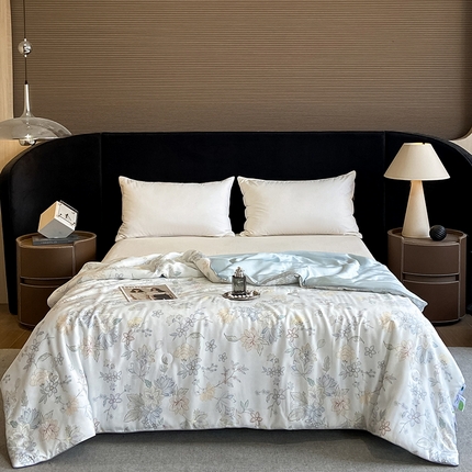 91家纺网 家纺一手货源 找家纺 （总）2025春夏新款简奢款嵌绳莱赛尔数码印花夏被四件套单夏被床笠床单款