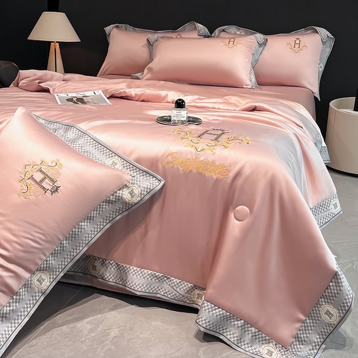 91家纺网 家纺一手货源 找家纺 露梦家纺2025新款A类水洗真丝夏被-格调 格调-豆沙