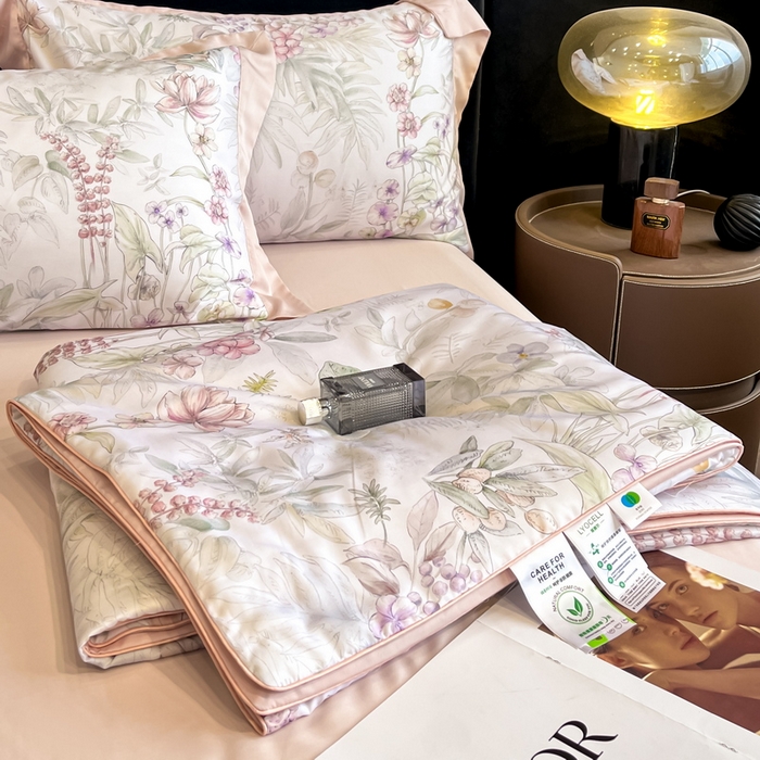 91家纺网 家纺一手货源 找家纺 2025春夏新款简奢款嵌绳莱赛尔数码印花夏被四件套单夏被床笠床单款 繁花枝恋