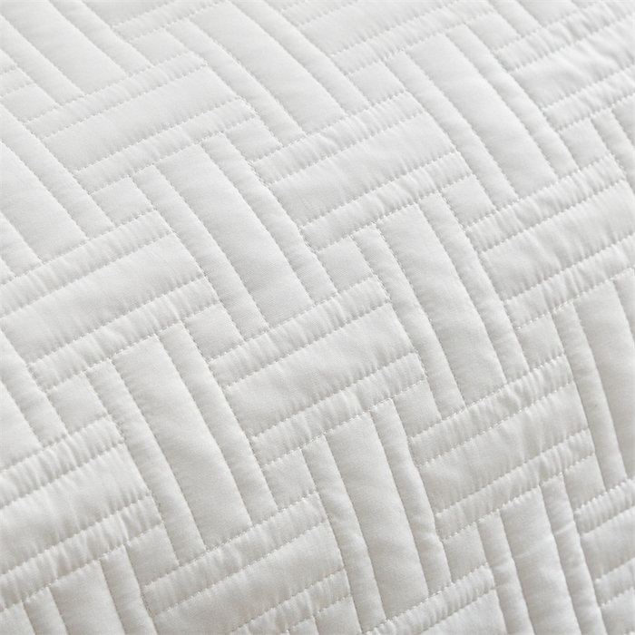 91家纺网 家纺一手货源 找家纺 温宁家纺 2025新款枕套 横竖格白色