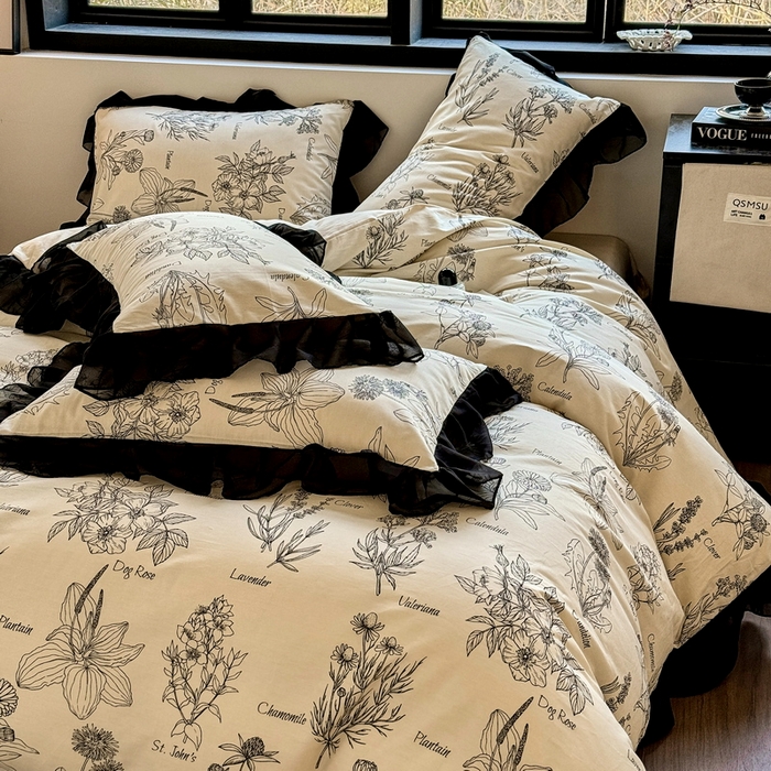 91家纺网 家纺一手货源 找家纺 宅家居 2025新款爆款轻法式赫本风复古印花13372纯棉四件套韩式黑色花边40支全棉三件套 暮秋