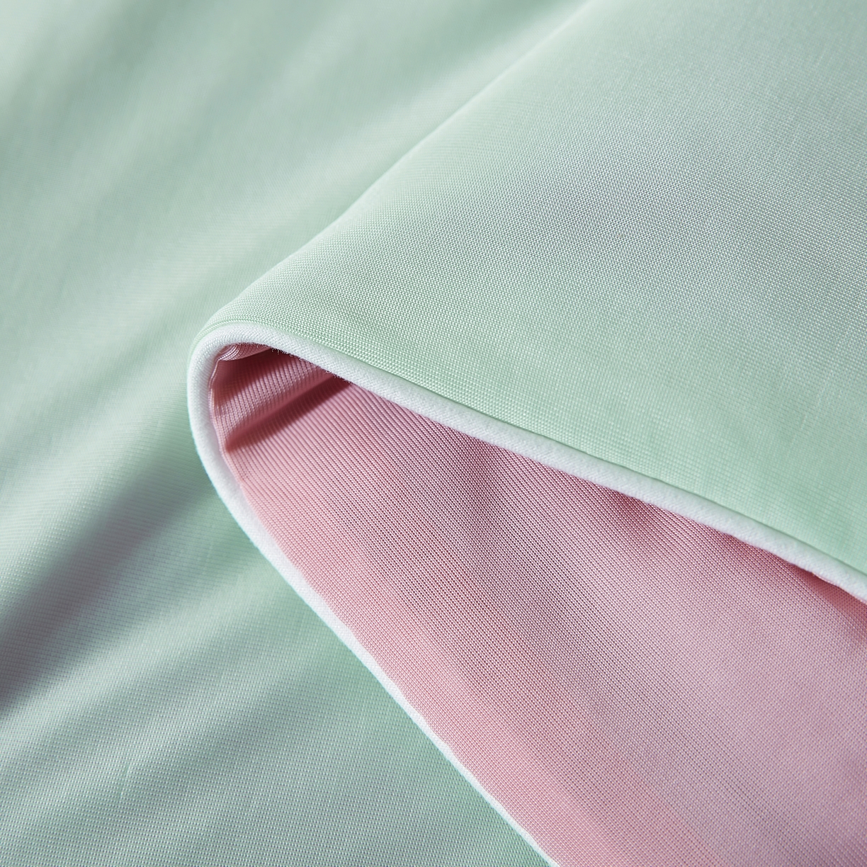 91家纺网 家纺一手货源 找家纺 梦恬佳 2025新款A类凉感丝夏凉被 蜜瓜粉