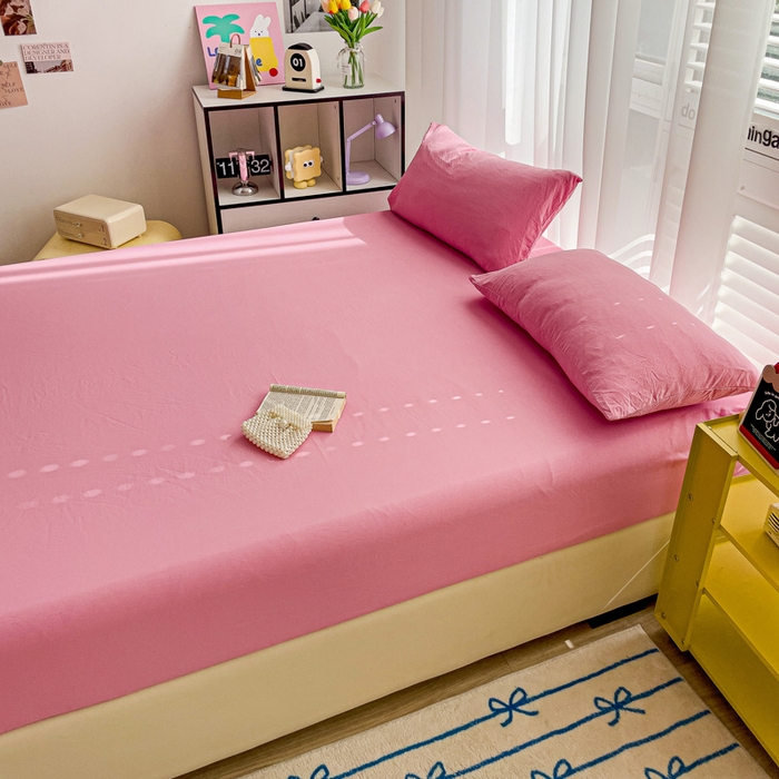 91家纺网 家纺一手货源 找家纺 仟人梦 2025新款纯色床笠 玫红