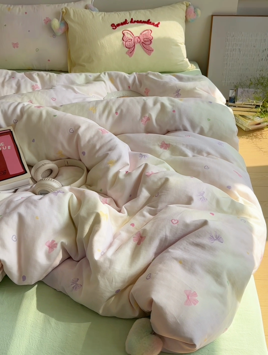 91家纺网 家纺一手货源 找家纺 丽涵 2025年春夏新品全棉双层纱印花毛巾绣四件套 运染少女心