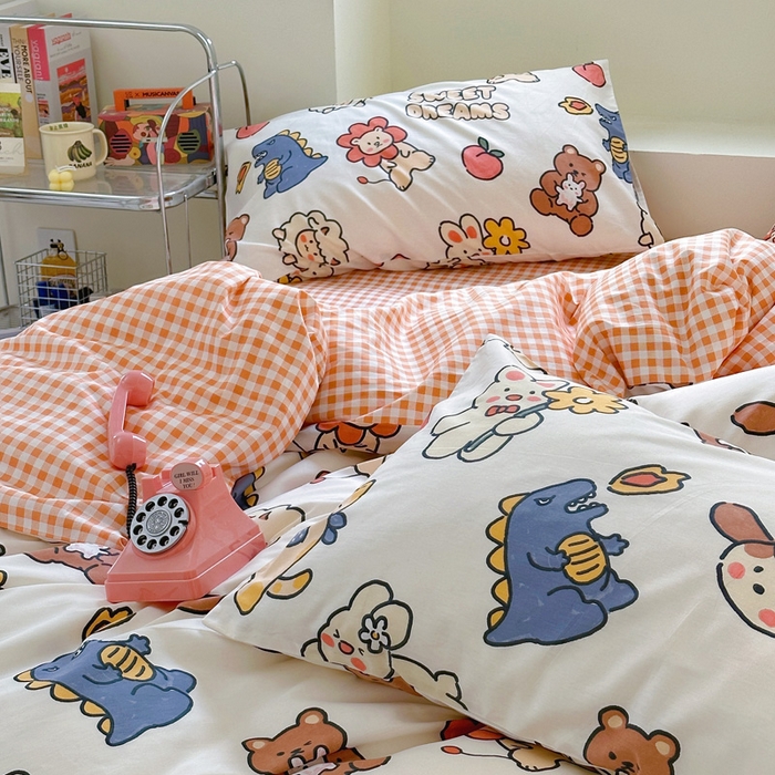 91家纺网 家纺一手货源 找家纺 2025春夏新款全棉小清新卡通碎花学生季三件套四件套 梦甜