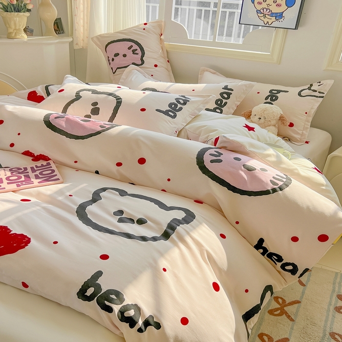 91家纺网 家纺一手货源 找家纺 梦卓家纺 2025新款亲肤芦荟棉单被套 爱心熊