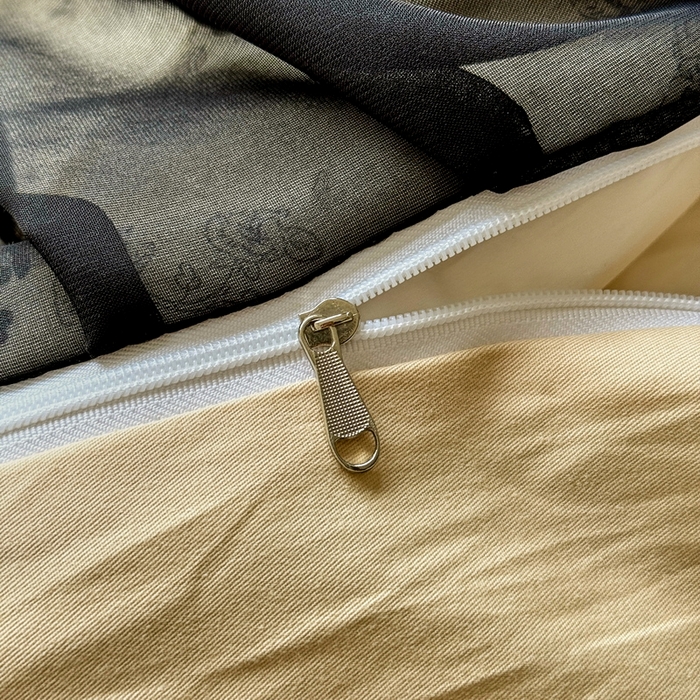 91家纺网 家纺一手货源 找家纺 （总）宅家居 2025新款爆款轻法式赫本风复古印花13372纯棉四件套韩式黑色花边40支全棉三件套