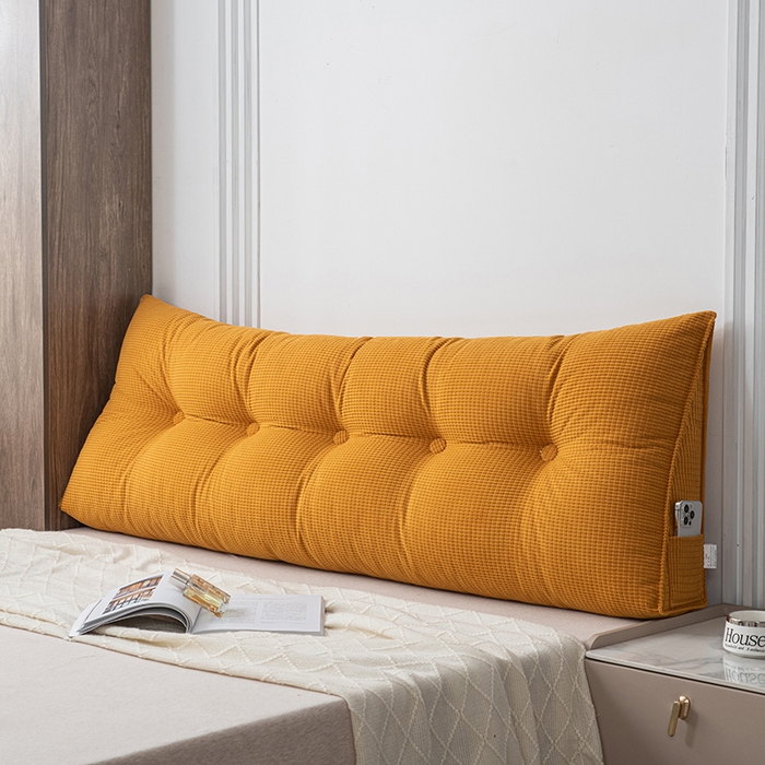 91家纺网 家纺一手货源 找家纺 美达人 2025新款玉米绒三角靠垫 奶酪橙-玉米绒
