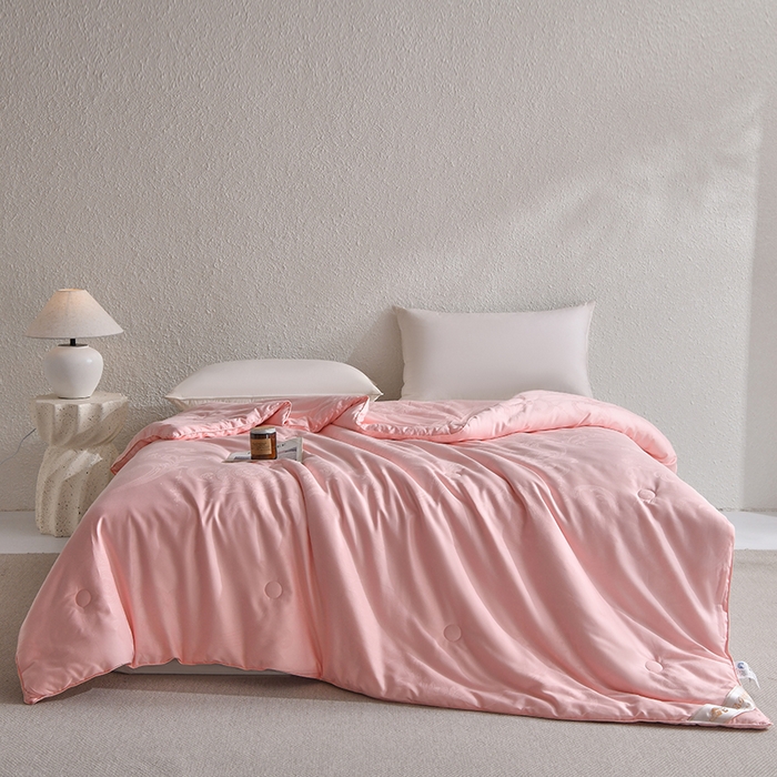 91家纺网 家纺一手货源 找家纺 棠婷 2025新款蚕丝被 粉色