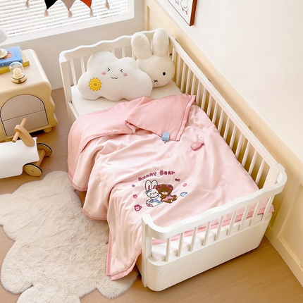 91家纺网 家纺一手货源 找家纺 （总）御棉坊 2025新款60S莱赛尔兰精天丝大豆刺绣儿童夏被子被芯