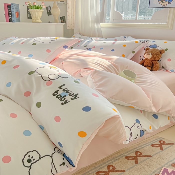 91家纺网 家纺一手货源 找家纺 梦卓家纺 2025新款亲肤芦荟棉单被套 彩点小熊