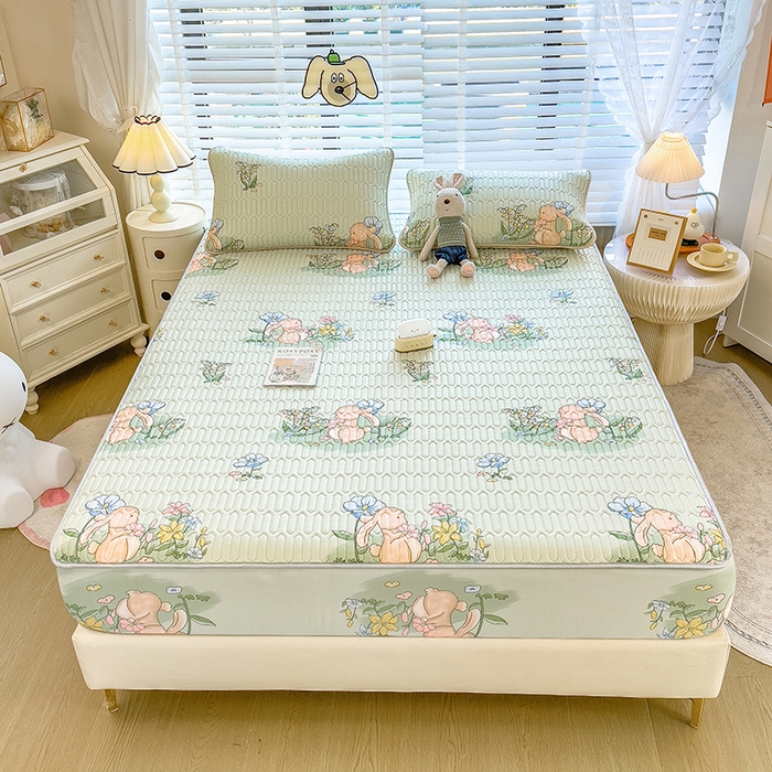 91家纺网 家纺一手货源 找家纺 世纪绒品 2026新款印花卡通床笠款乳胶凉席 花园兔