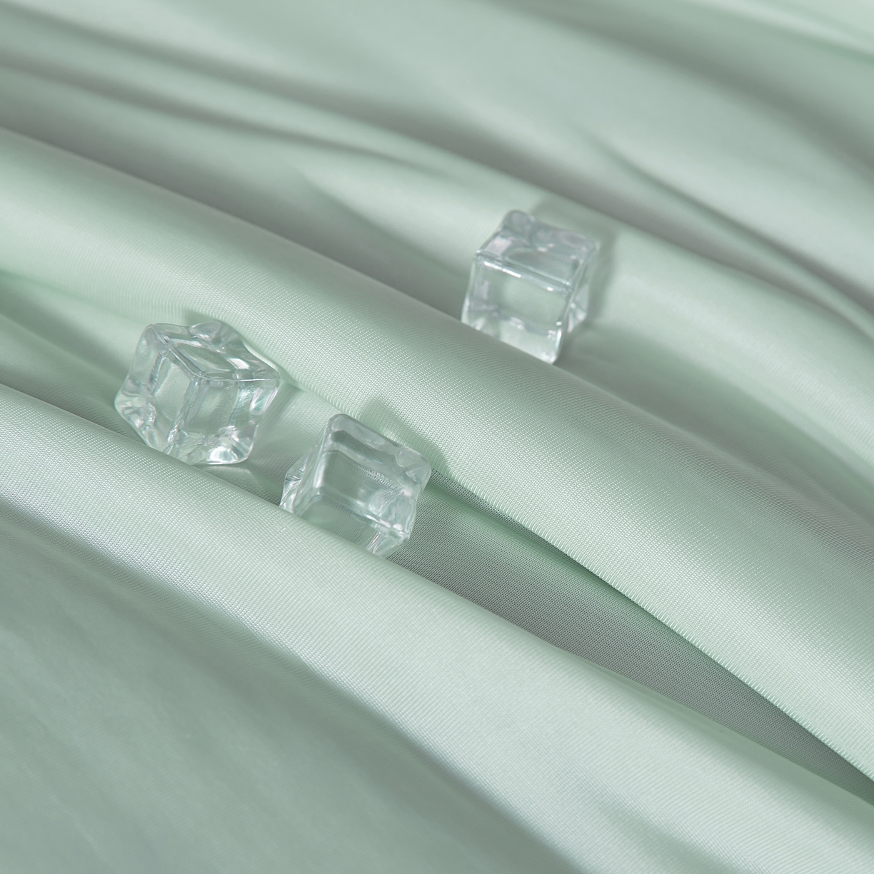 91家纺网 家纺一手货源 找家纺 梦恬佳 2025新款A类凉感丝夏凉被 蜜瓜粉