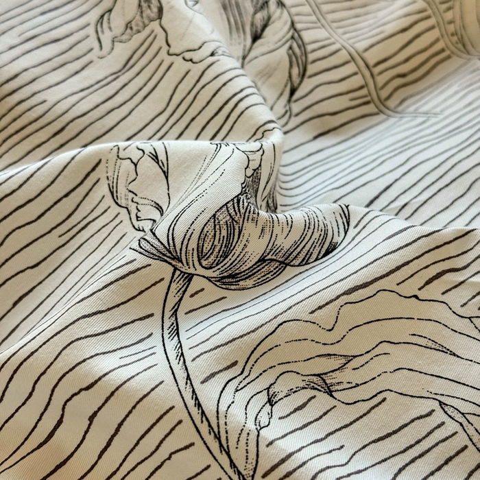 91家纺网 家纺一手货源 找家纺 宅家居 2025新款爆款轻法式赫本风复古印花13372纯棉四件套韩式黑色花边40支全棉三件套 夏荷