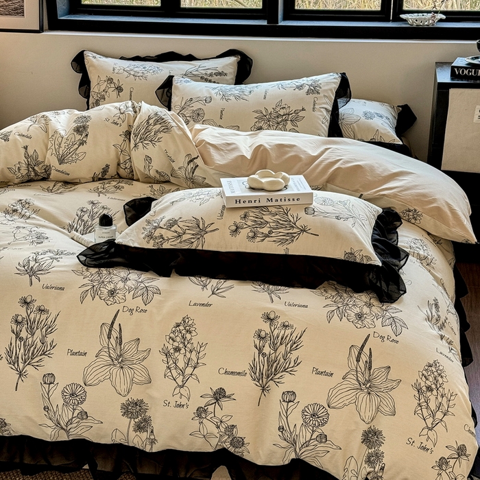 91家纺网 家纺一手货源 找家纺 宅家居 2025新款爆款轻法式赫本风复古印花13372纯棉四件套韩式黑色花边40支全棉三件套 暮秋