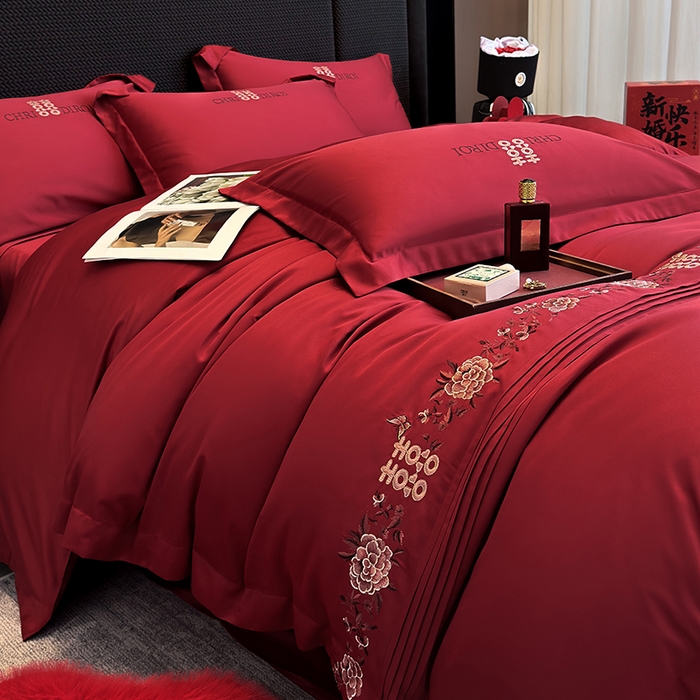 91家纺网 家纺一手货源 找家纺 （总）奥汀洛家纺  2025新款亲肤棉高精密刺绣婚庆四件套-花田喜事