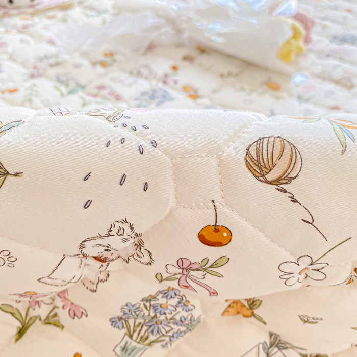 91家纺网 家纺一手货源 找家纺 鸣升家纺 2025新款全棉印花床垫 梦幻物语