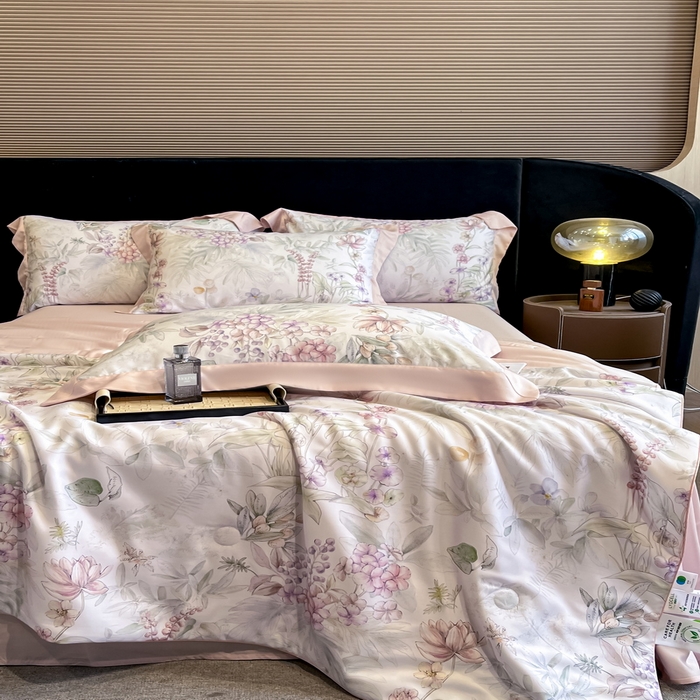 91家纺网 家纺一手货源 找家纺 2025春夏新款简奢款嵌绳莱赛尔数码印花夏被四件套单夏被床笠床单款 繁花枝恋