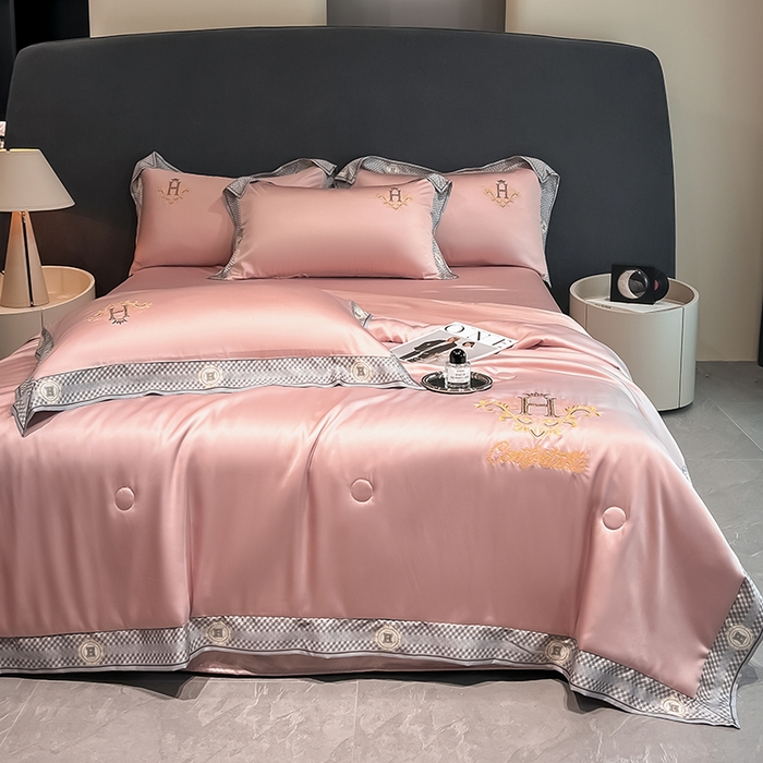 91家纺网 家纺一手货源 找家纺 露梦家纺2025新款A类水洗真丝夏被-格调 格调-豆沙