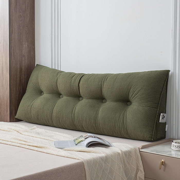 91家纺网 家纺一手货源 找家纺 美达人 2025新款玉米绒三角靠垫 橄榄绿-玉米绒