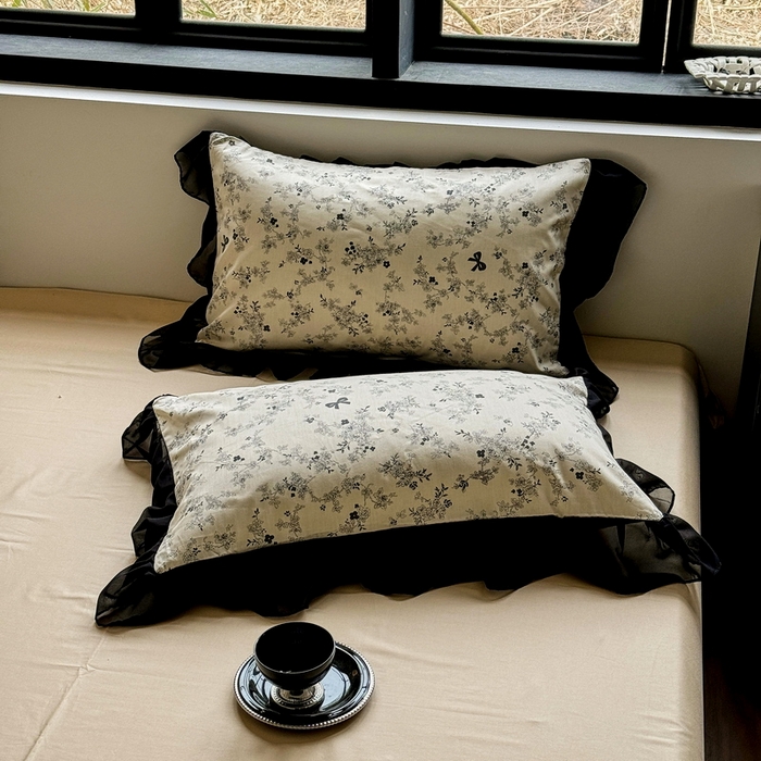 91家纺网 家纺一手货源 找家纺 宅家居 2025新款爆款轻法式赫本风复古印花13372纯棉四件套韩式黑色花边40支全棉三件套 蝴蝶结